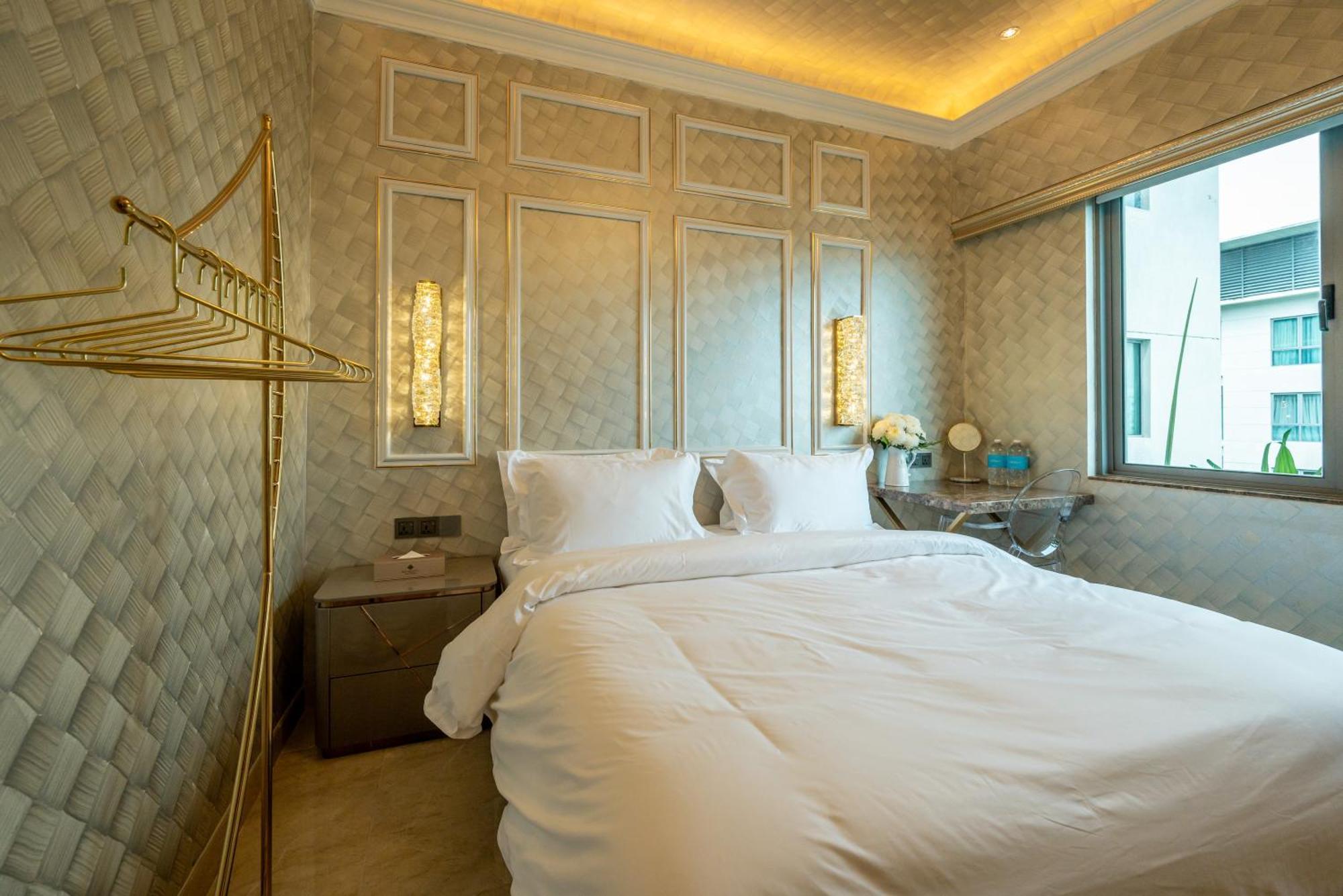 Ritz Residence @ Imago Loft B 7Th Floor Kota Kinabalu Luaran gambar